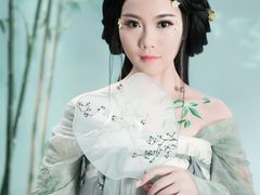 -九月鹰飞汉服摄影工作室