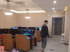 -网鱼网咖(上海静安寺店)