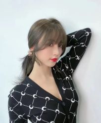 -丝语萱形象