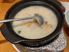 皮蛋瘦肉粥-粤域茶餐厅