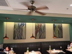-默加东南亚美食(大宁音乐广场店)