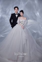 -乐派诗婚纱摄影