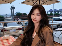 -肥小宝·金牌油焖大虾(襄阳龙虾地标店)