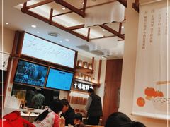 大堂-小满手工粉(上海品尊国际店)