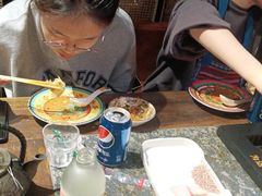 -老牌坊云南鱼豆花火锅(哈西万达店)