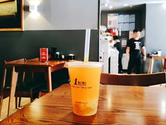 -何记花甲(海岸城旗舰店)