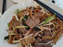 怀旧干炒牛河-悦湖公馆