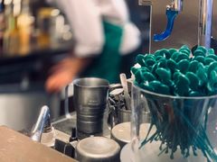 -星巴克臻选(盐城金鹰聚龙湖店)