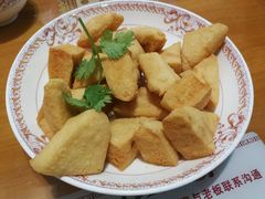 -正宗普宁豆干坊·洪记砂锅粥(红领巾路店)