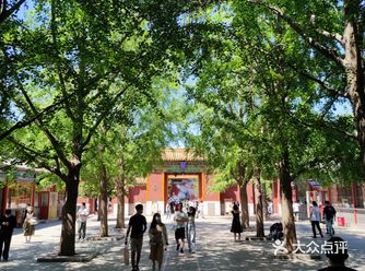 这次才知道雍和宫原来是雍正的潜邸，又经过乾隆这代不断