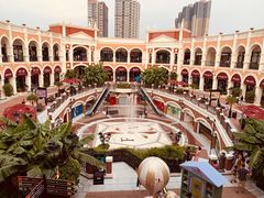 -佛罗伦萨小镇广佛名品奥特莱斯(疏港路店)