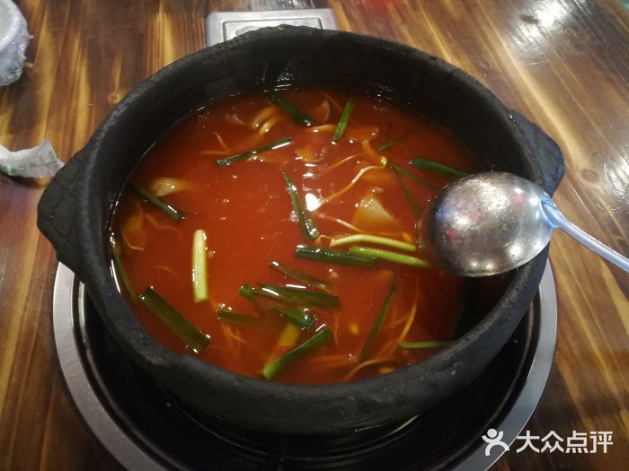 丹丹妹苗家砂锅酸辣烫图片