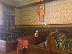 -嘎咓讓咘藏餐厅(团结新村店)