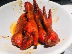 辣卤凤爪-探鱼·鲜青椒爽麻烤鱼(银泰城店)