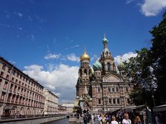 -滴血救世主教堂