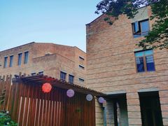 -麦落精酿啤酒餐吧(先农大院店)