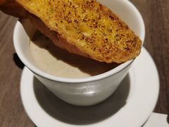 -港丽餐厅(来福士店)