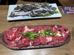 -贵厨酸汤牛肉(小十字店)