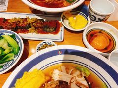 左公臭豆腐-霸蛮湖南菜·牛肉粉(荣京西街店)