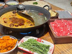 -袁山山重庆火锅(丈八北路店)