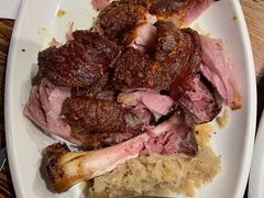 -1886德国汽车餐厅(外滩十六铺码头店)