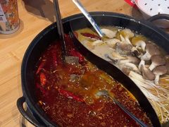 -歪胖子重庆老火锅(淮安楚州万达店)