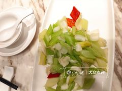 西芹炒百合-新雅粤菜馆(南京东路店)