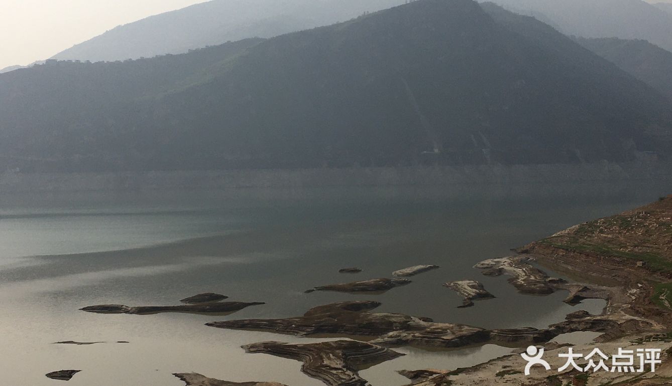 汉源湖景区