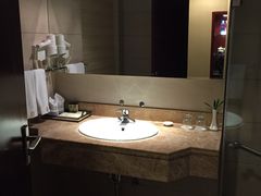 -西港航空酒店(银川南门广场机场巴士店)