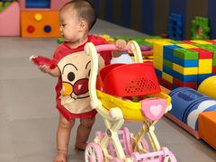 -戊辰亲子游泳俱乐部