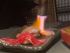 -铭牛烧肉·和牛海鲜自助(高新月牙湖店)