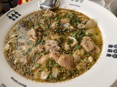 招财蹄花酸菜鱼-渔语鱼新川菜Bistro(万象天地店)