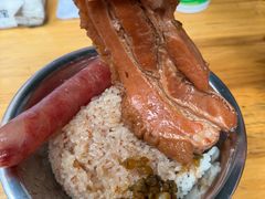 -梁阿婆廿年老牌扣肉糯米饭