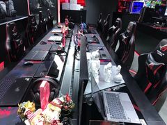 -ROG玩家国度(美罗城店)