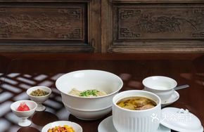 Zhu Yi Three-Shrimp Noodles