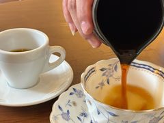 -Café Monson
