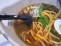 -桂在香知桂林米粉(南岗松雷店)