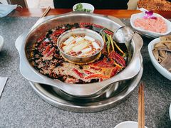 -烩两江火锅(忠县万达店)