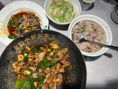 -费大厨辣椒炒肉(黄兴中心广场店)