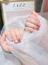 -米小兔美甲美睫