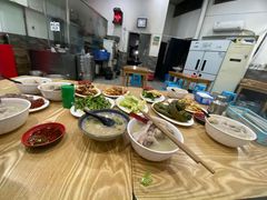 -雷祖芳老妈蹄花店