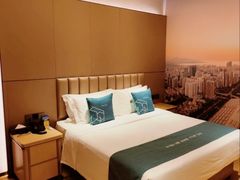 -蓬客精品酒店(南山海岸城购物中心店)