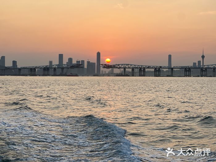 澳门环岛游湾仔码头图片