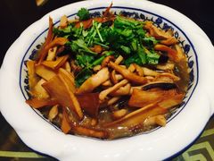 -鲁班小馆(政四街店)