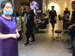 -自贡盐帮菜·玩辣餐厅(樱花园西街店)