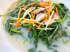 鱼汤浸辣椒叶-阿多私房菜(顺德店)
