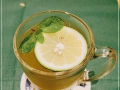 -兰特伯爵西餐厅·啤酒屋(方庄店)