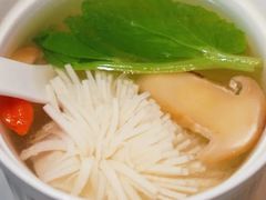 松茸清炖菊花盅-翠湖宾馆·中餐厅