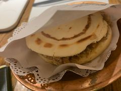 -平娃三宝烧烤·面食(南小街店)