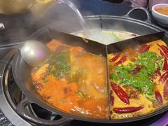 -渝里重庆火锅(航天城店)